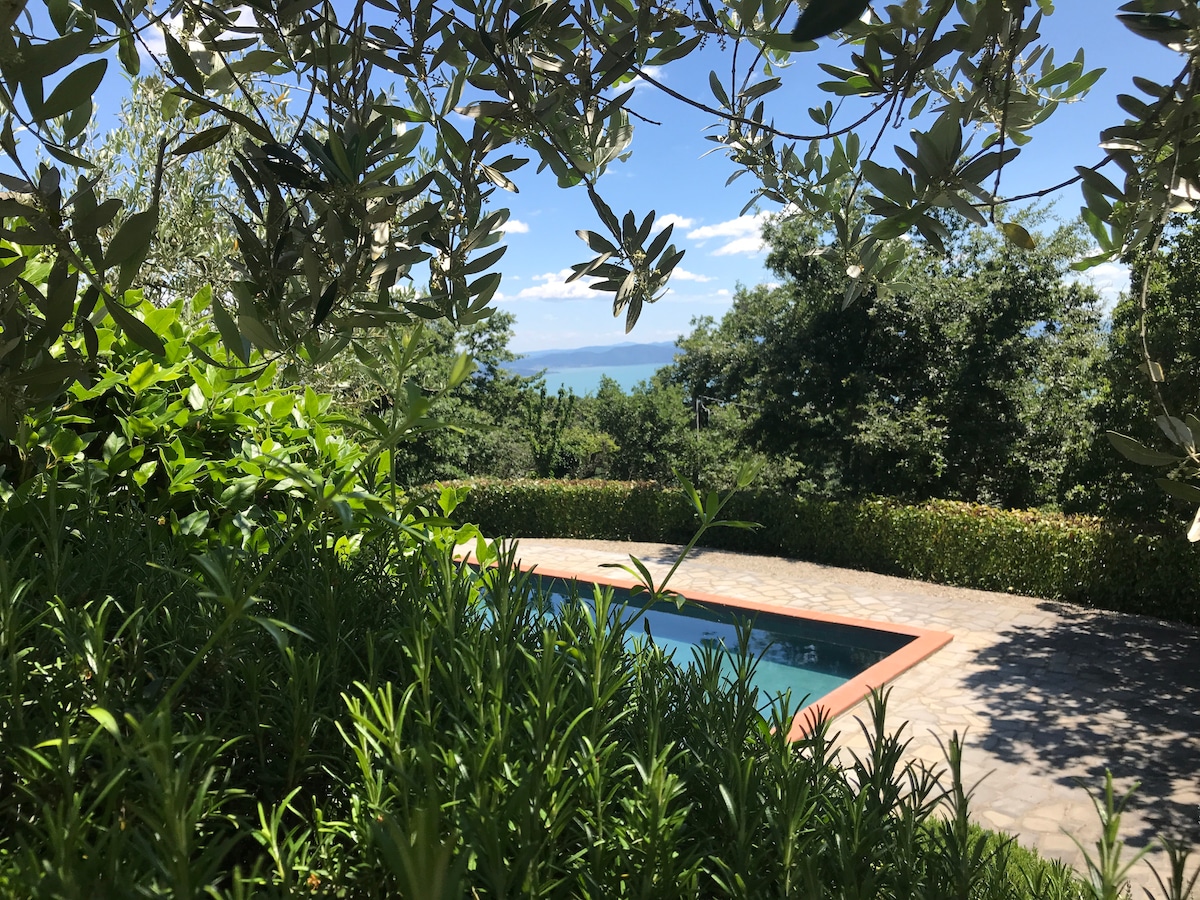 Villa Lake Trasimeno Upper 1楼公寓4 p