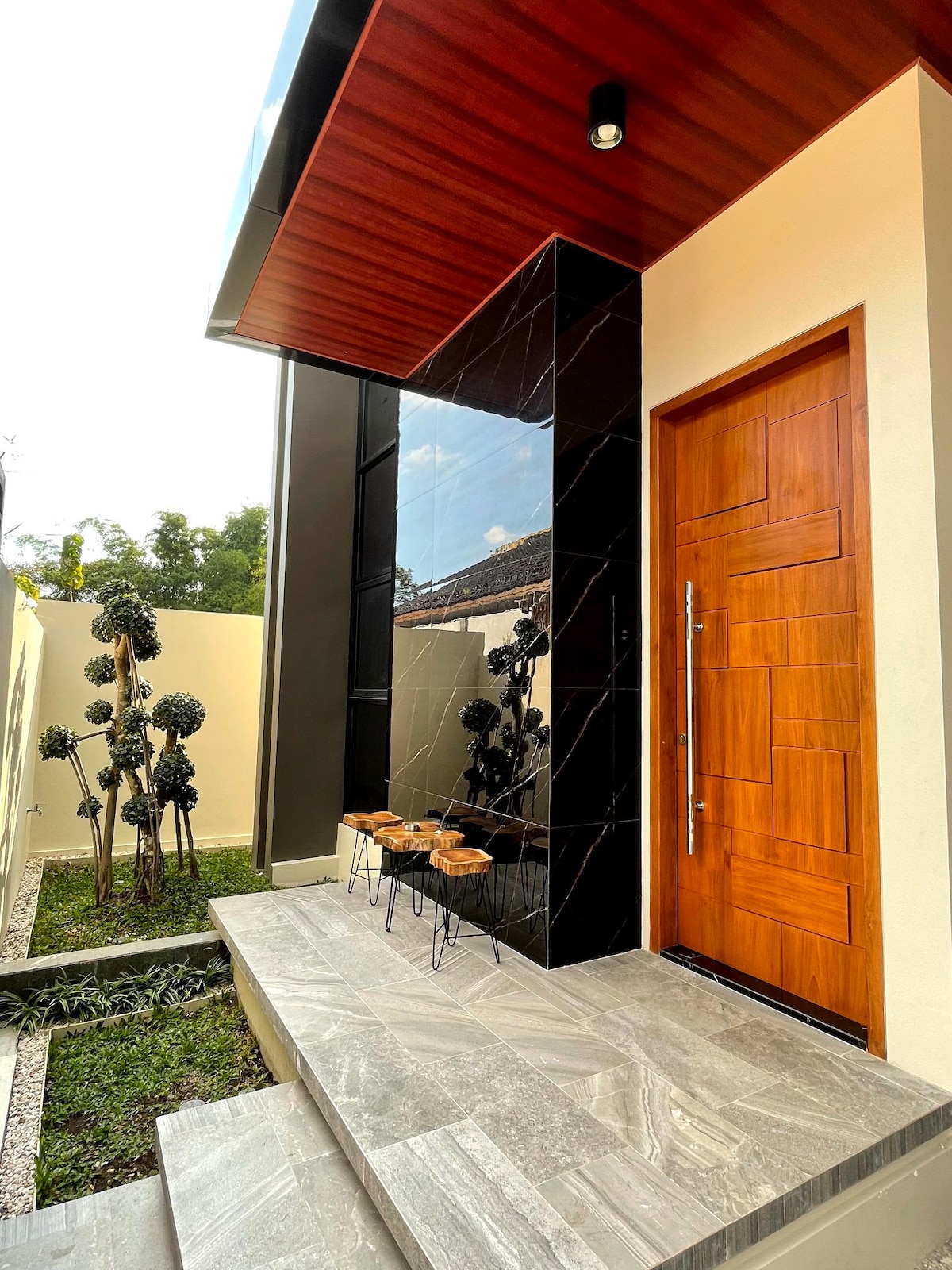 Rumah Wedochia 3BR - Sleman | IG @rumah.wedochia