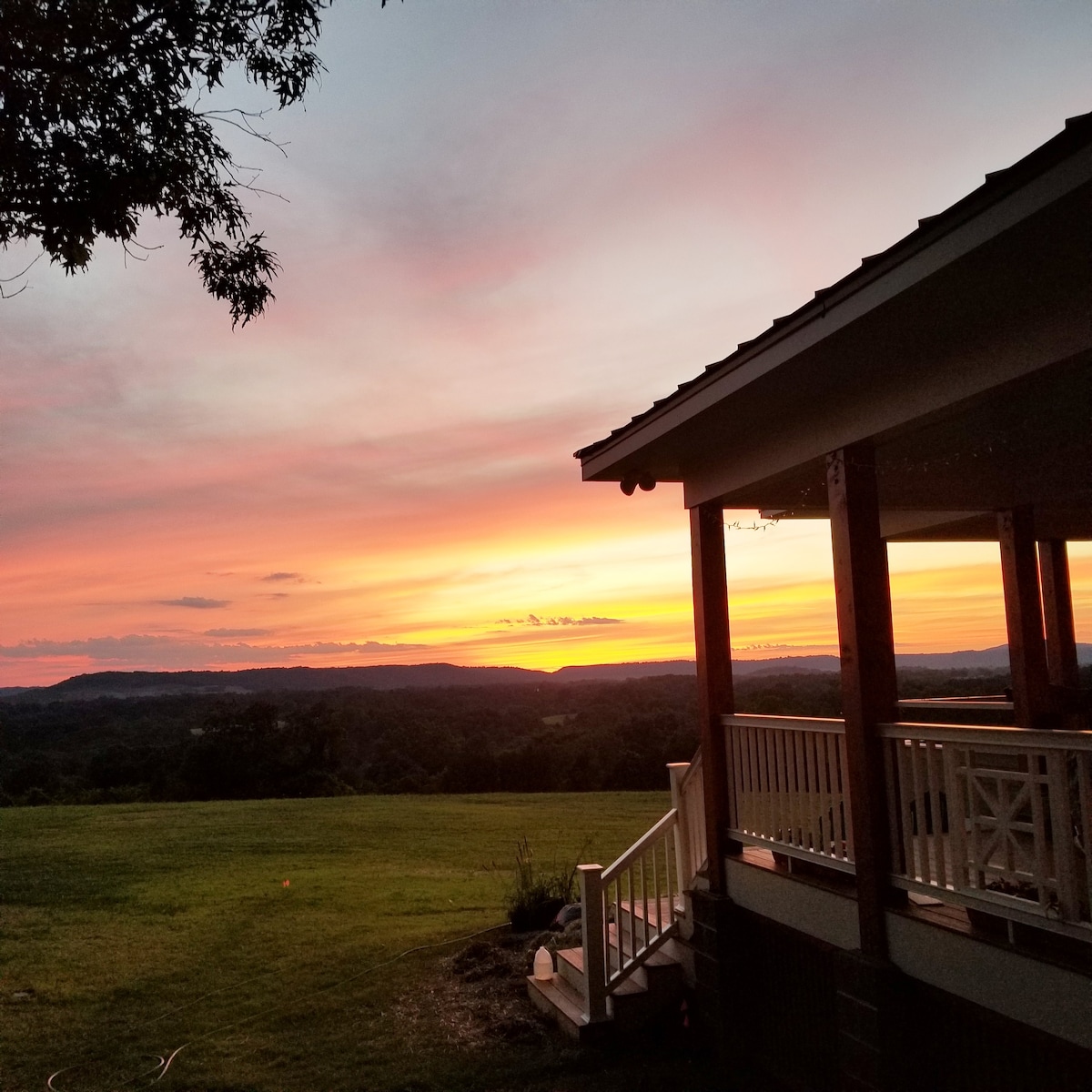 Treetop Suites at Trinity Farms