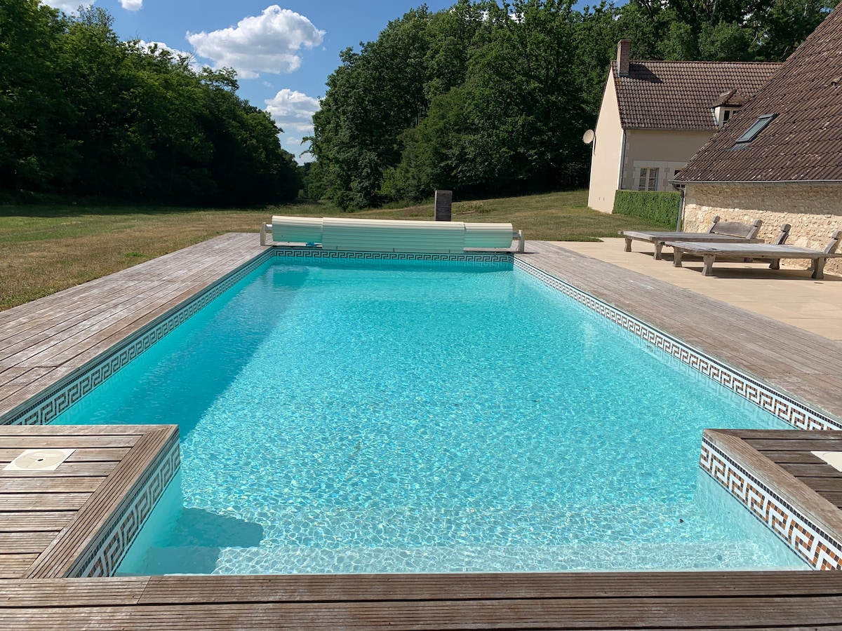 Maisons de charme,12 p,6 ch,6 sdb, piscine, Zoo