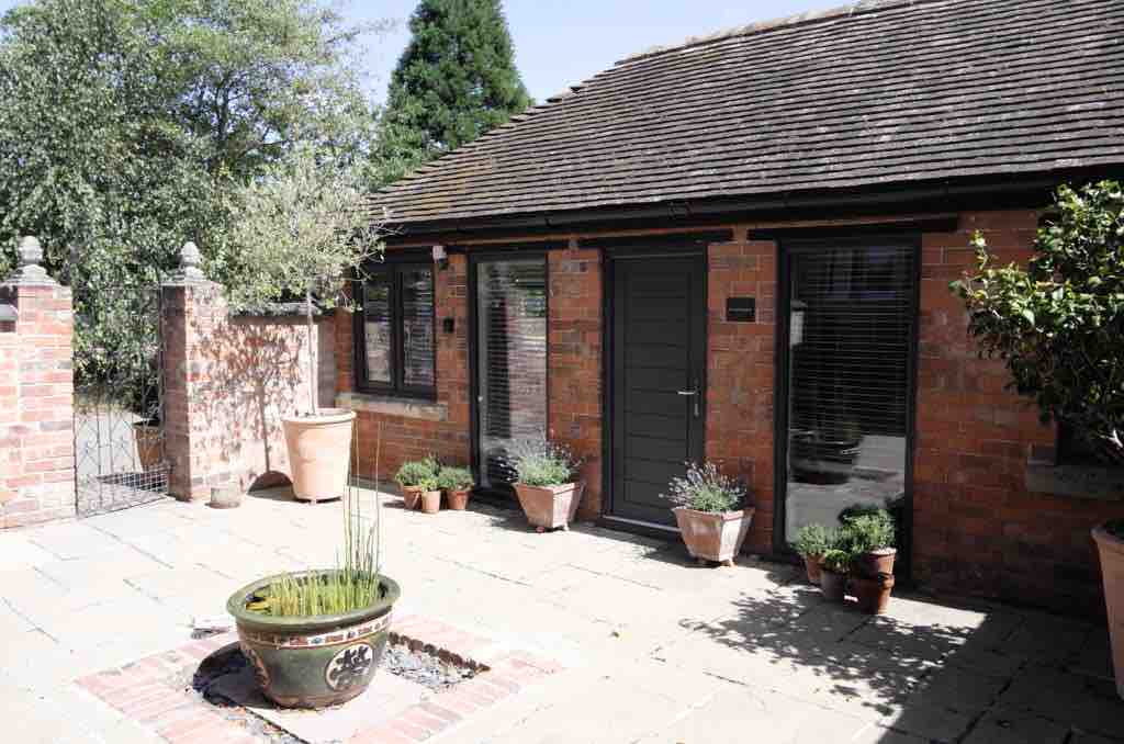 The Old Stable, a secluded annex in Langar