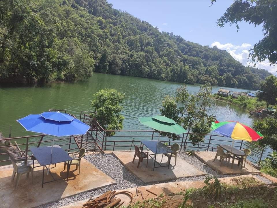 begnas lake front holiday rental cottage