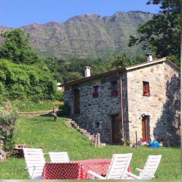 Val Cichero的自然和放松-独立房屋