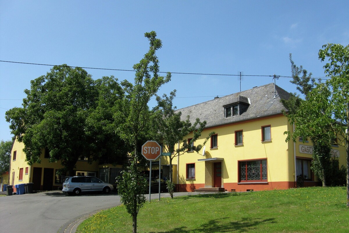 Large group house, beautifully located in Eifel.