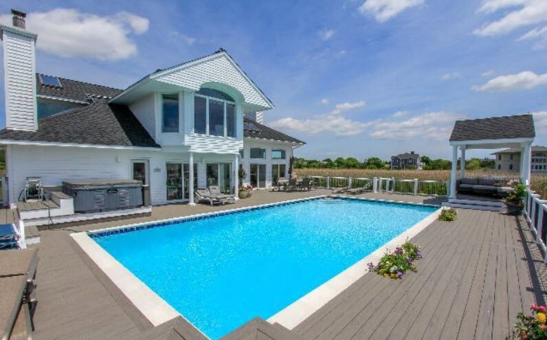 Spacious Hamptons Home on Water with Pool, Hotub