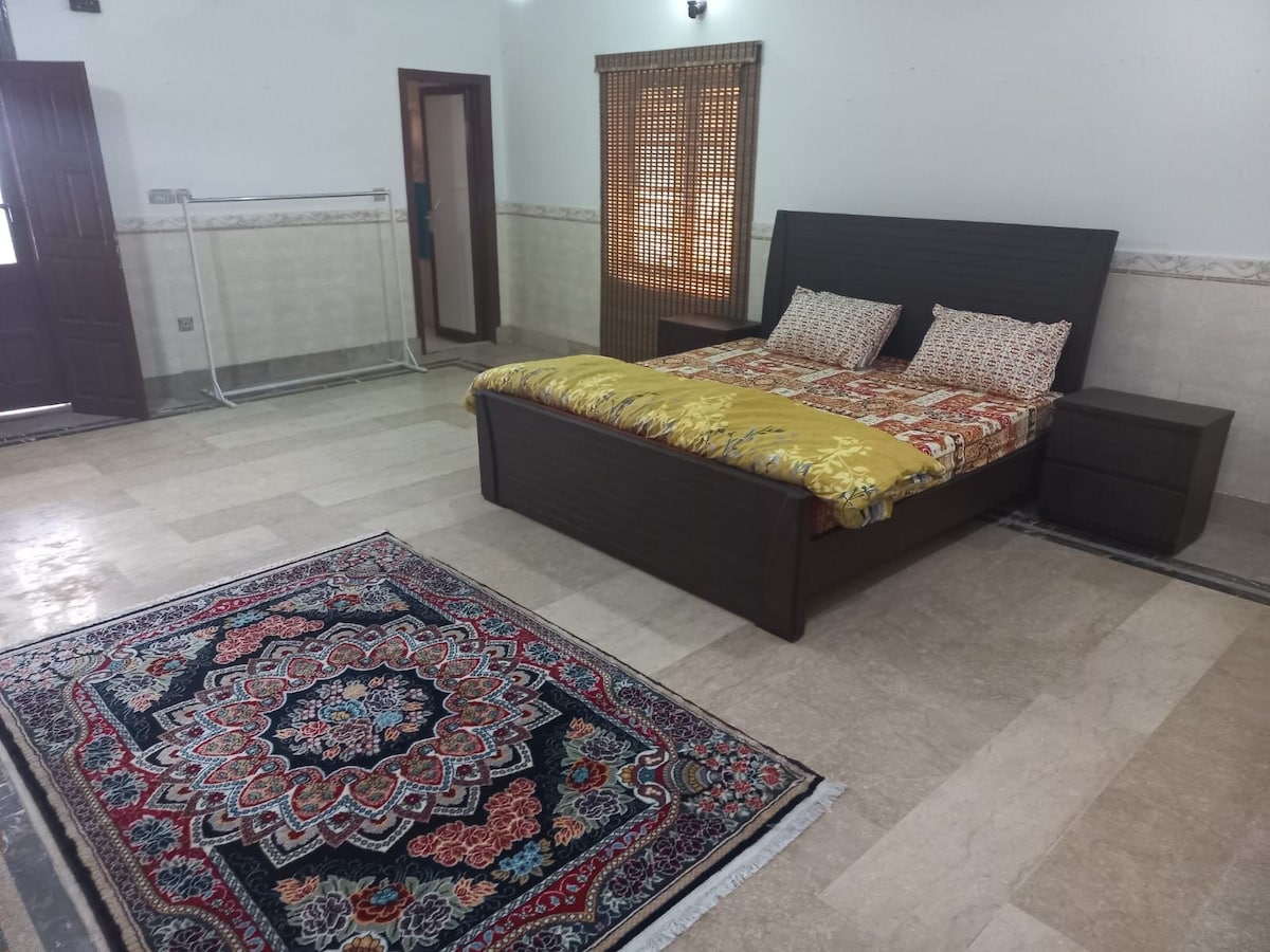 Lavish Furnished House in Mirpur