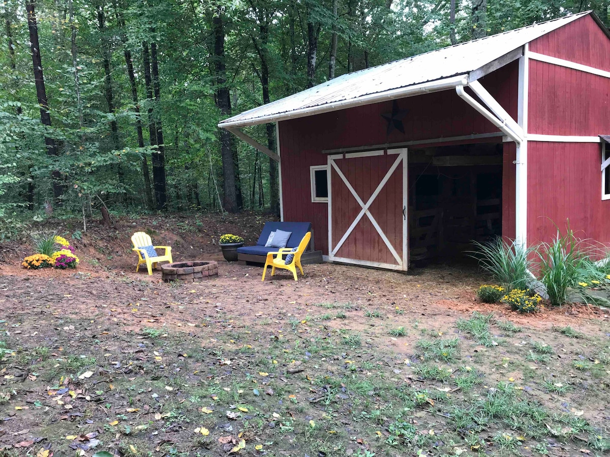 The Loft at Smoking Oak Farm