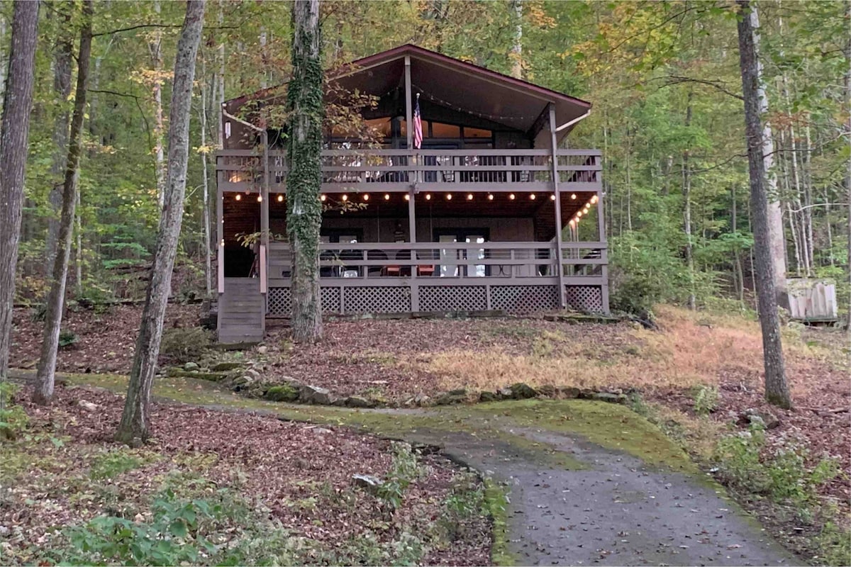 Snug Harbor Cabin