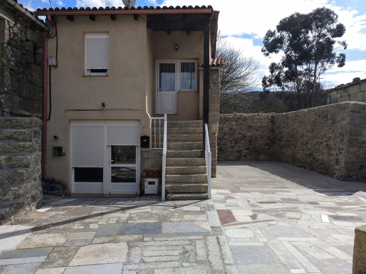 Casa Loureiro. Siente la Ribeira Sacra. Ourense