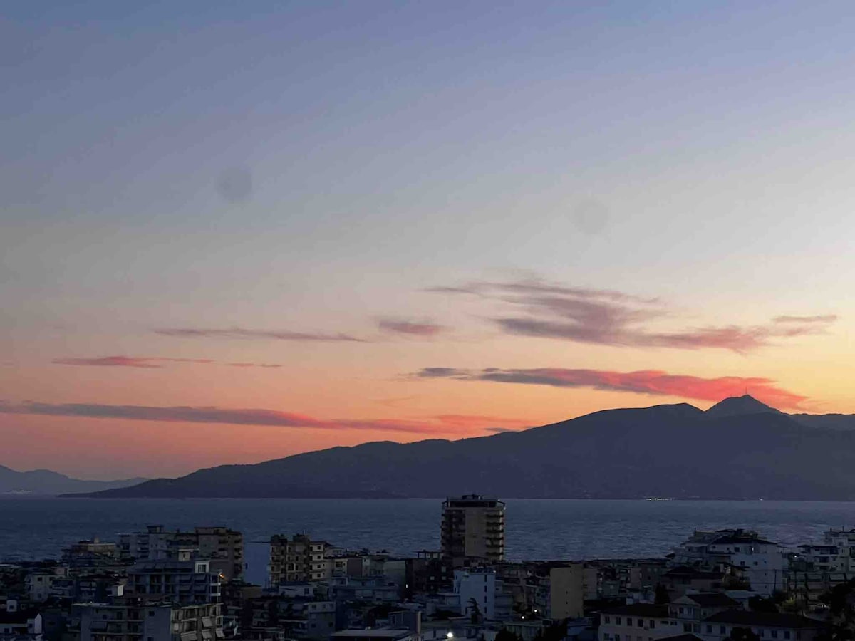 带公共空间的海景客房