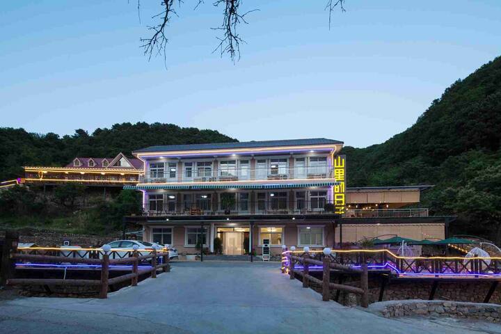 溪畔家庭房榻榻米【山里的日子民宿客栈】天津蓟县九山顶景区305