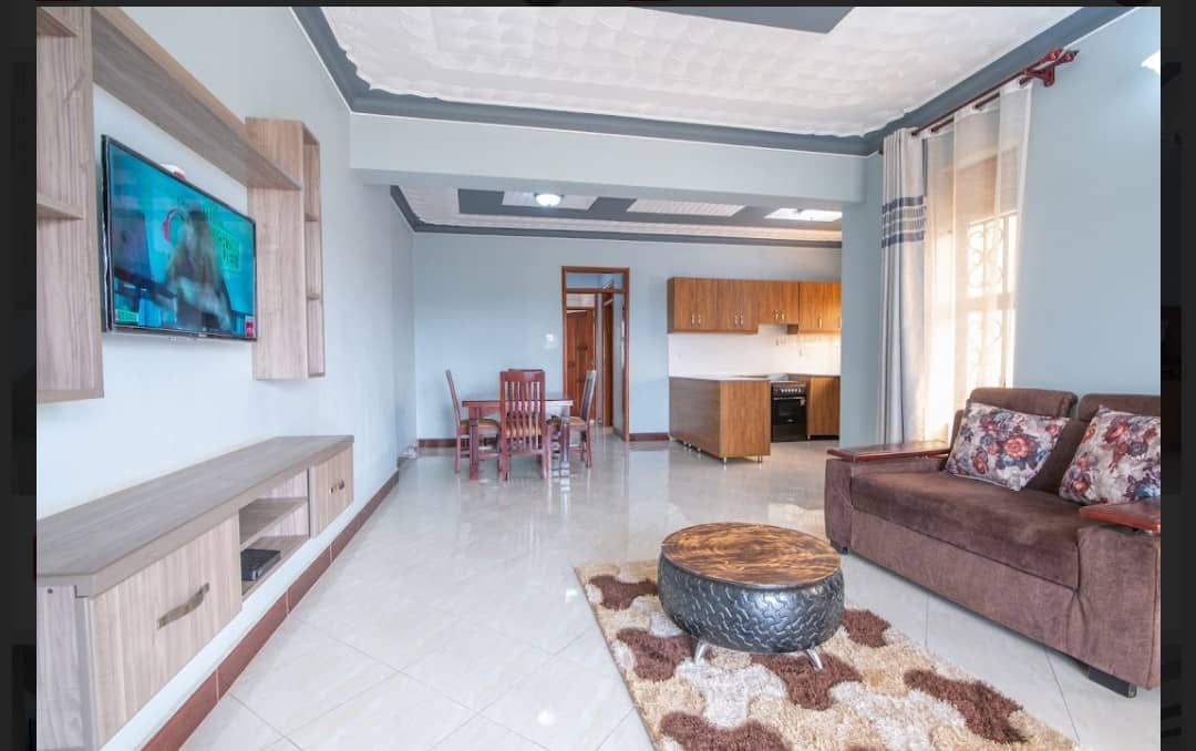 Cheerful 2 bedroom Villa with free parking