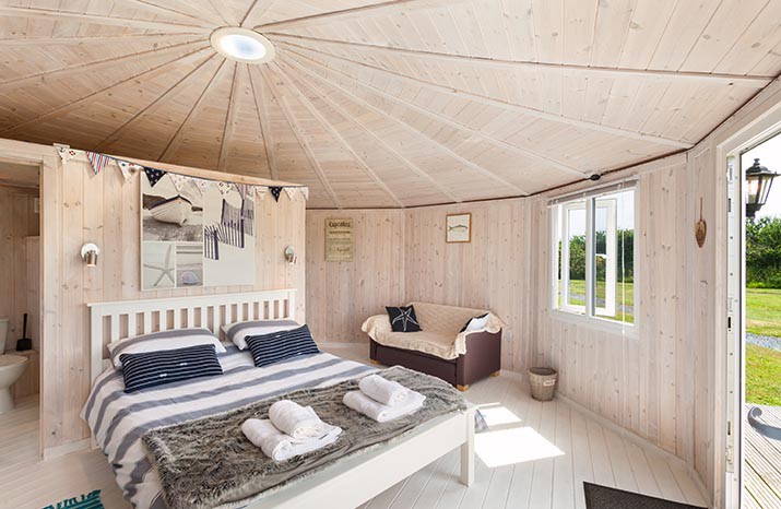 Hartland Quay Cabin @ Coastal Cabins Glamping