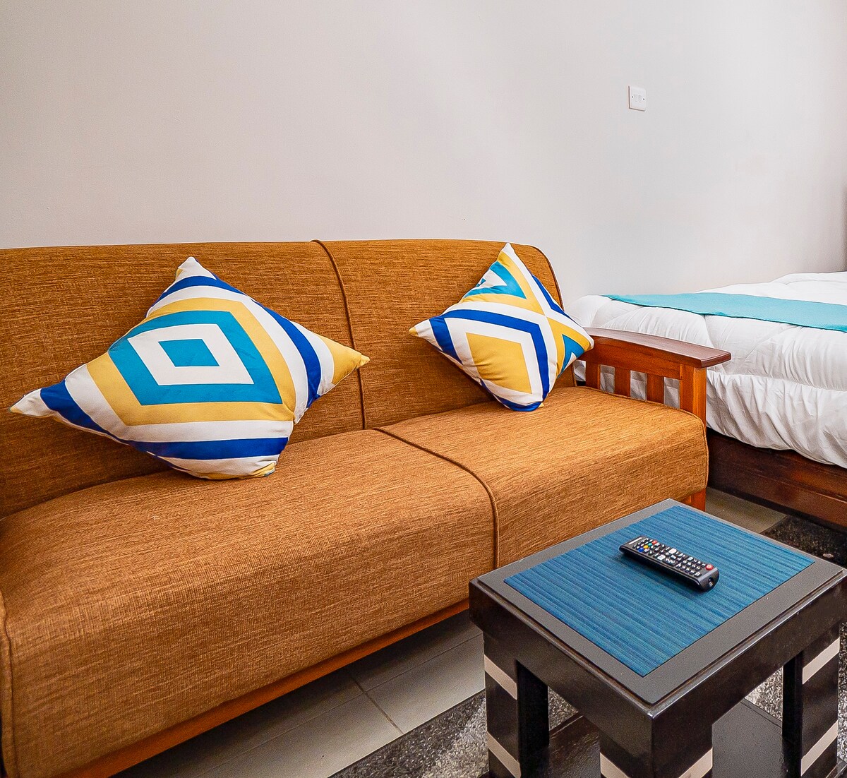 Davu蓝色-装潢优雅的单间公寓， R/顶部泳池