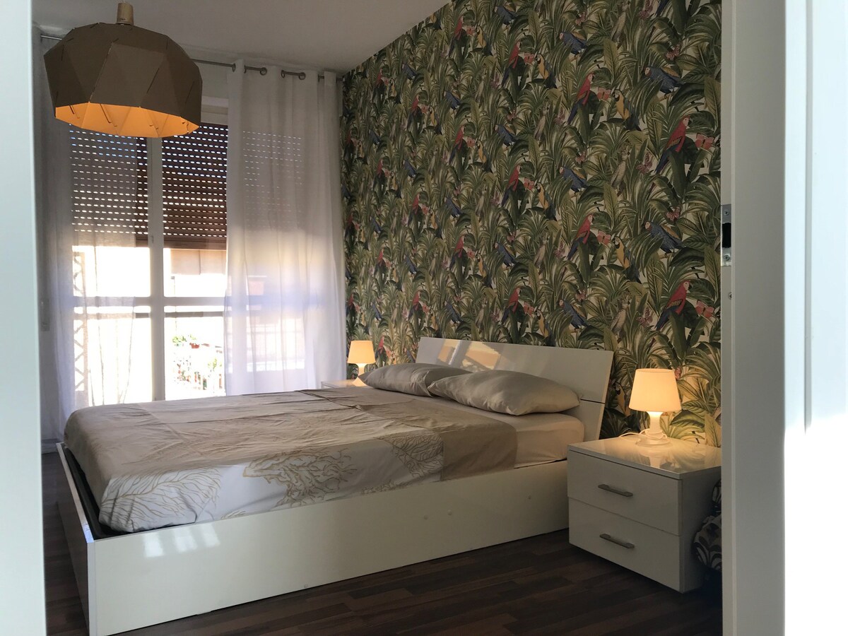 apartmentslapiazzetta.com ~ 5号