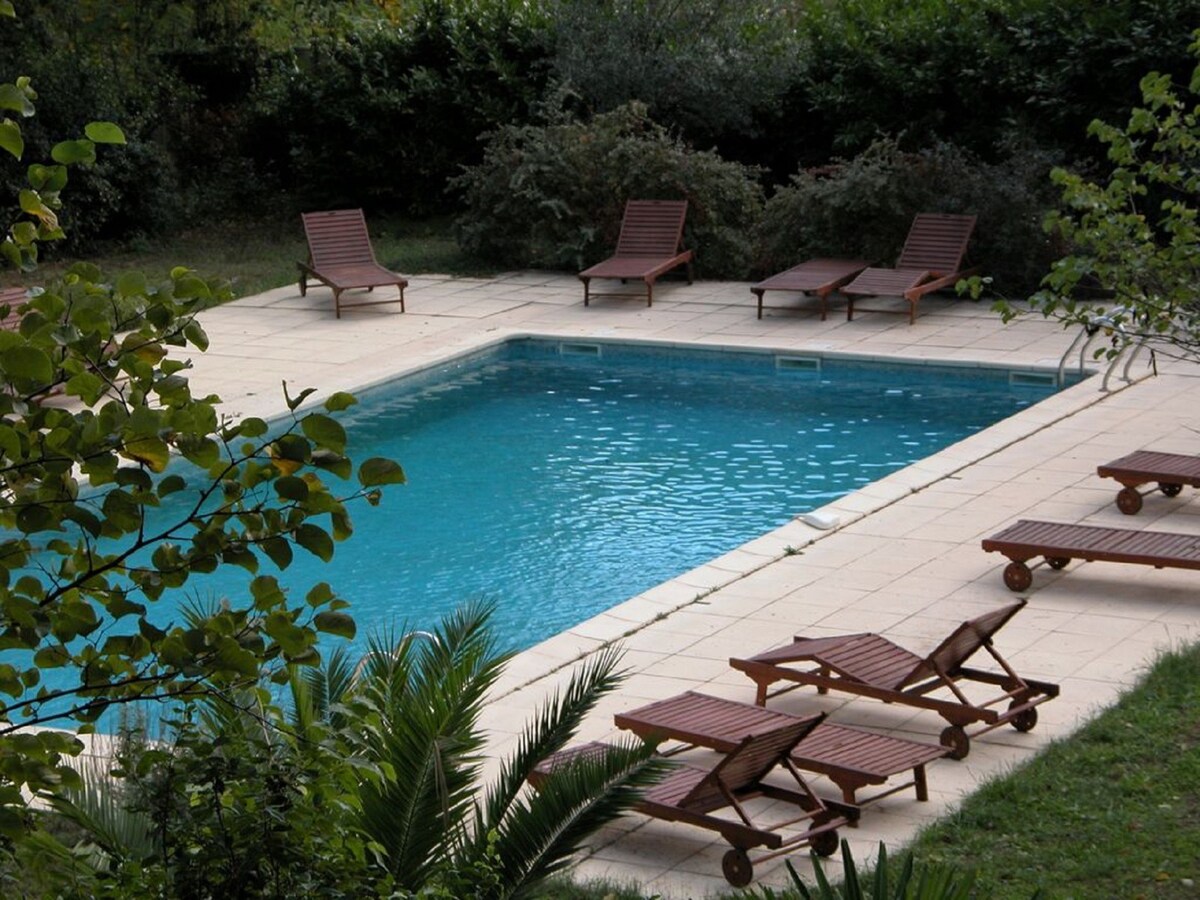 La Terrasse - 3 bedrooms, 2 pools luxury Apartment
