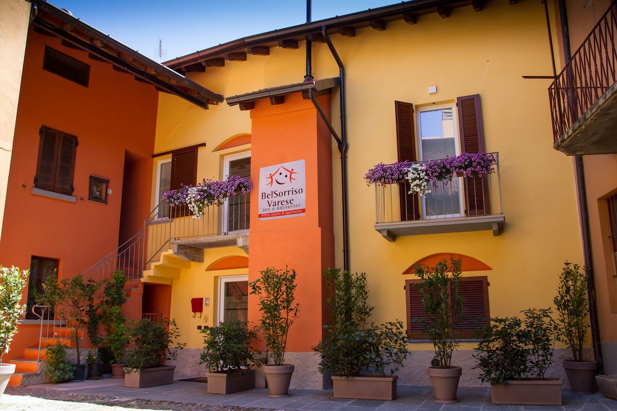 Bilocali - BelSorrisoVarese B&B & Apartments