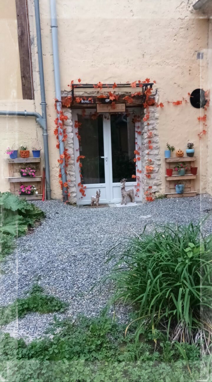 Studio meublé indépendant dans un ancien moulin