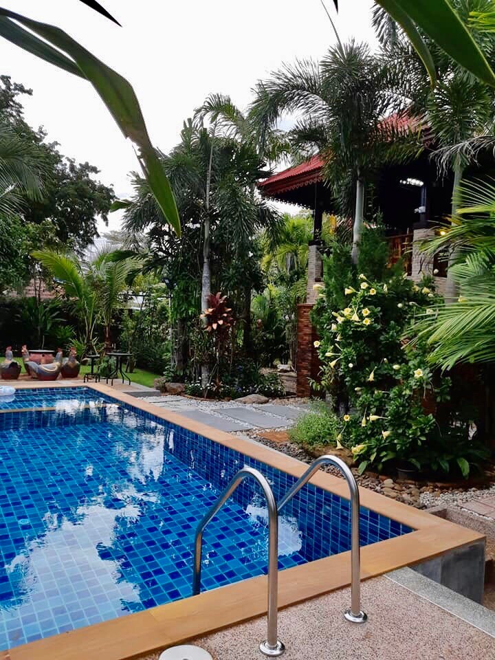 甲米别墅，私人泳池和花园景观-1间卧室