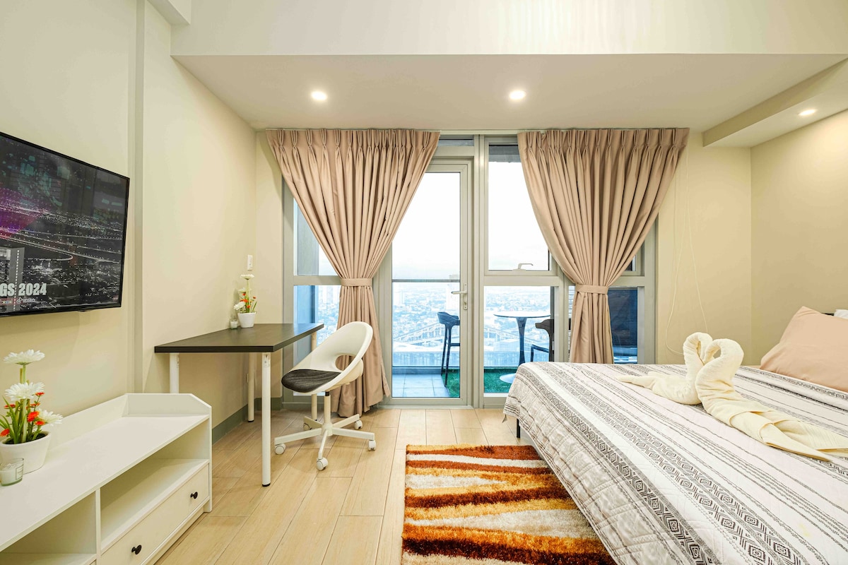 Premium 3BR Suite UptownBGC w/ Bathtub & Balcony