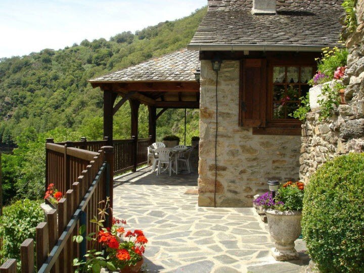 Le Four, gorgeous stone cottage with private pool