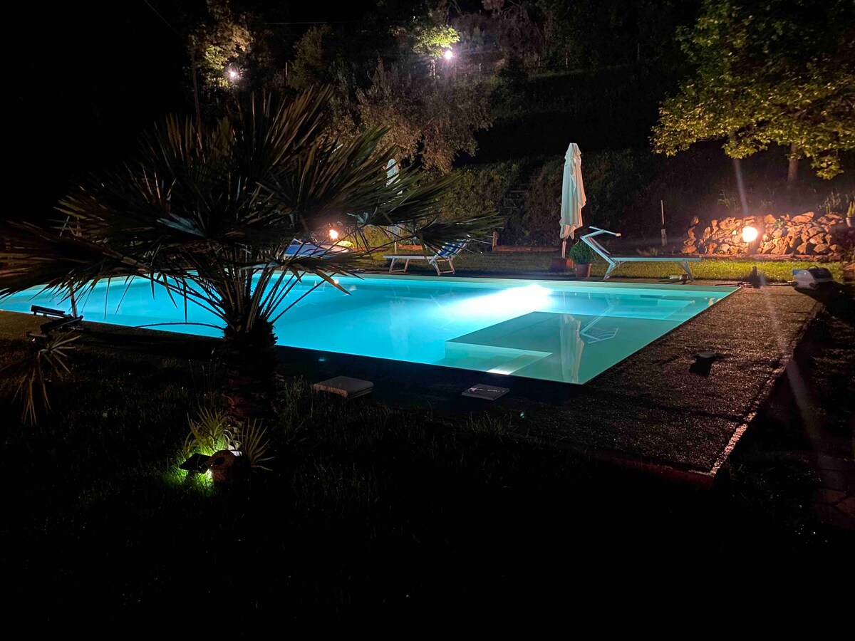 Villa con piscina esclusiva