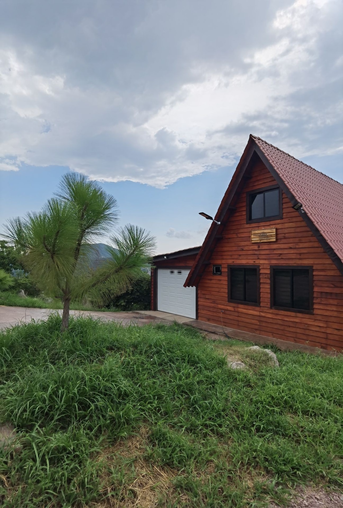 Hermosa cabaña de madera