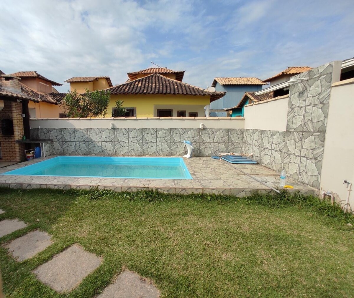Casa de Praia com piscina para temporada.
