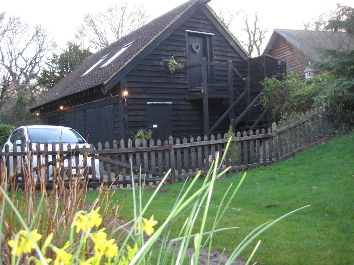 The Hay Loft ，可欣赏湖景@ Kingfisher Retreat