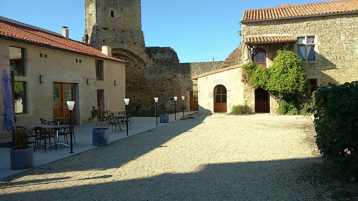 Chambre des Rois au Vieux château d'Airvault