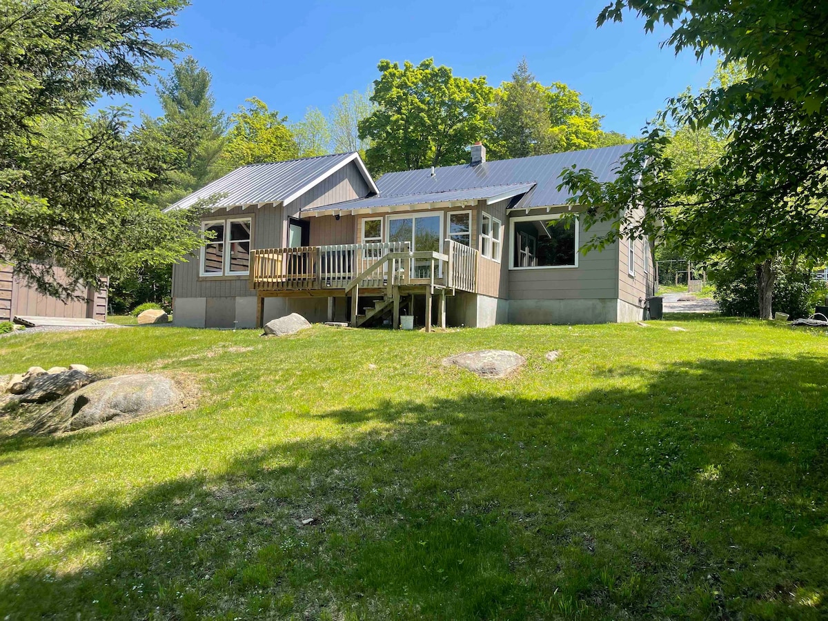 Lakeside Cottage