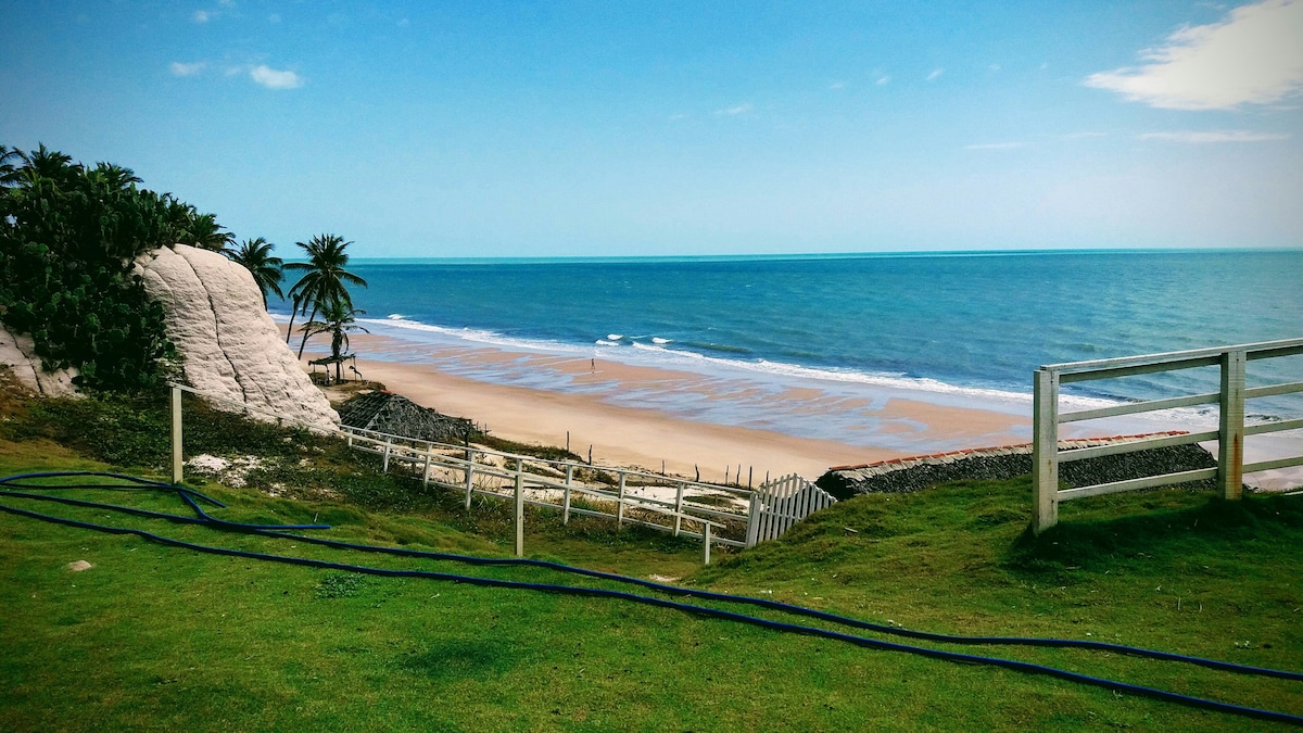 Casa na Praia de Lagoa do Mato.
 Vista para o MAR