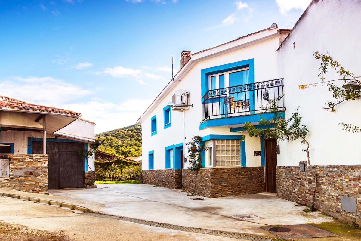 Casa Tenerías ， "石油之屋"