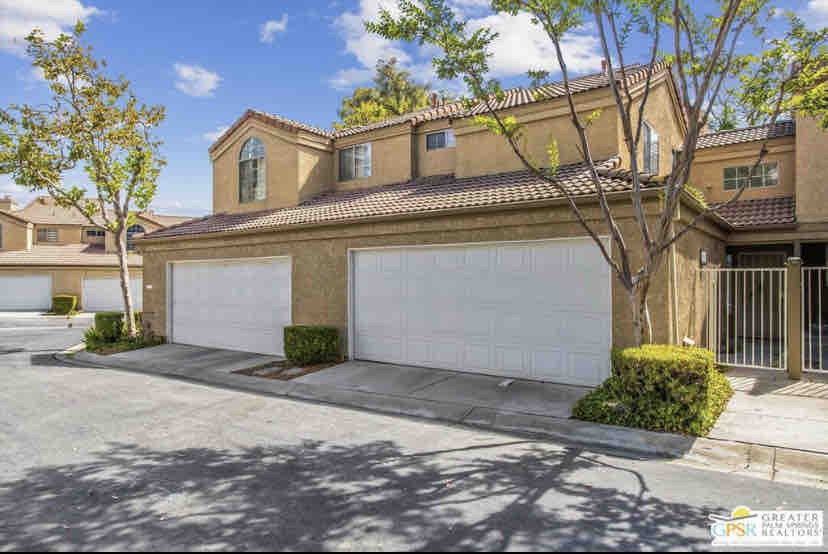 Chino Hills Town House