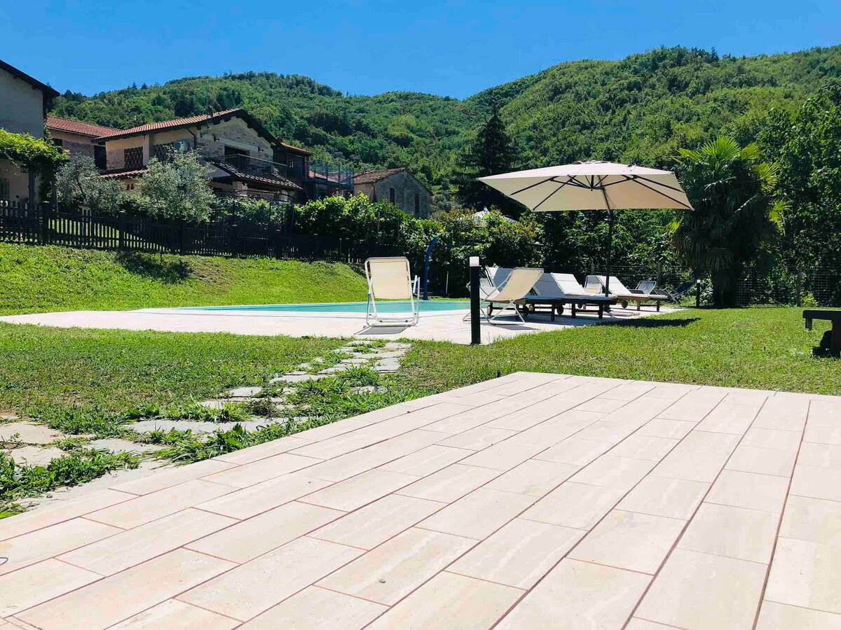 VILLAROSA SPICCIANO Exclusive Villa with pool.