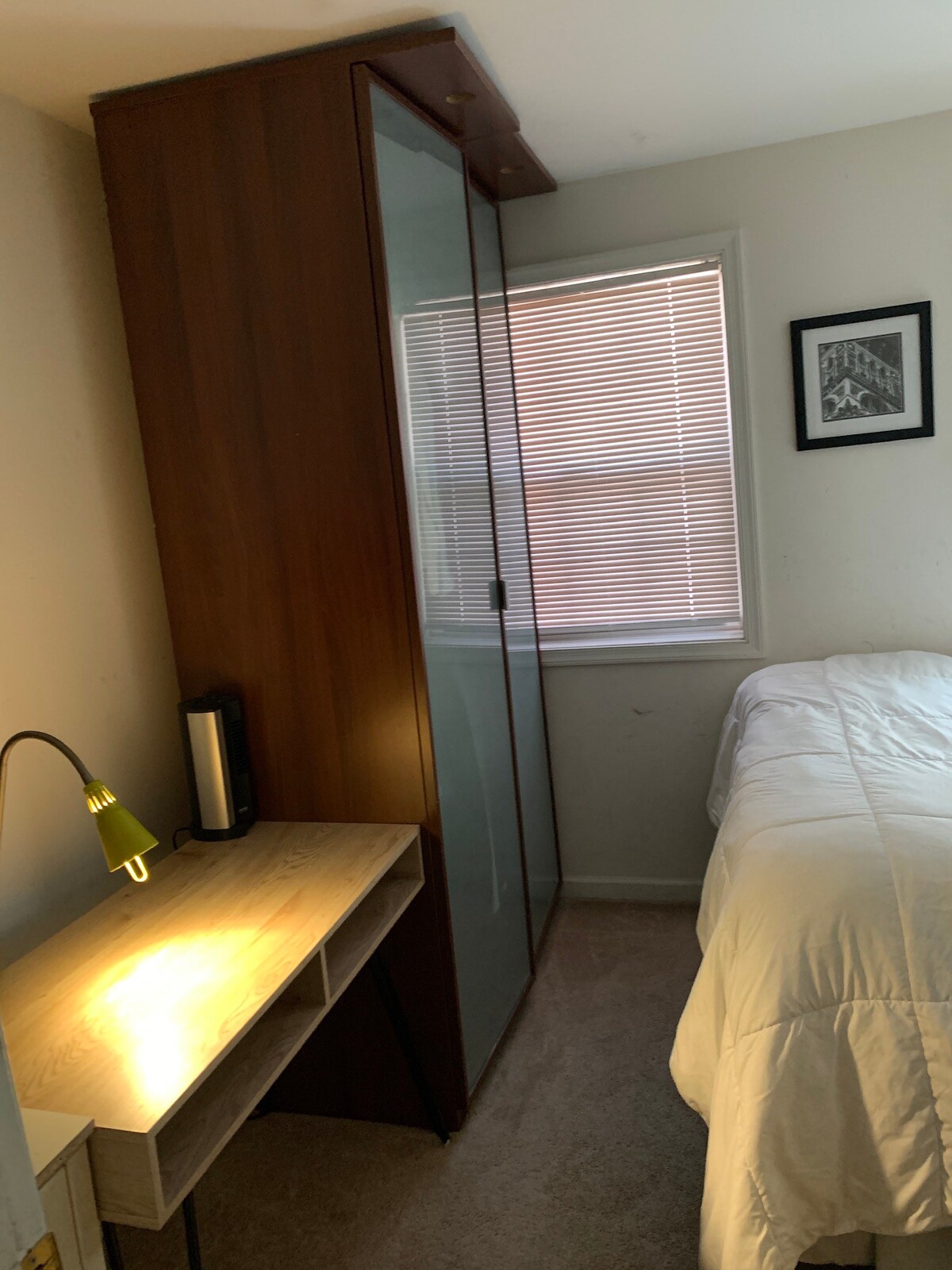Downtown Silver Spring, 1-private rm, free parking