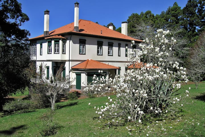 Santo Antonio da Serra, Santa Cruz的民宿