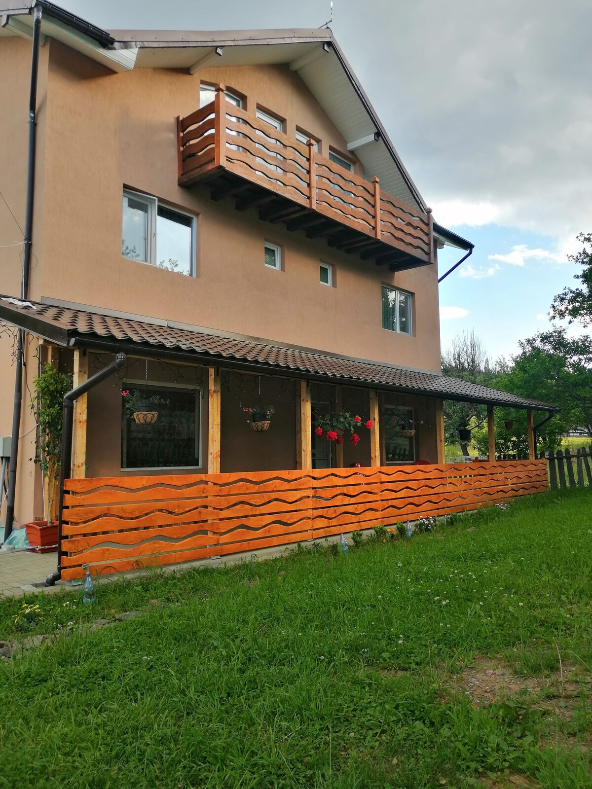 格莱美别墅（ Villa Gramy ）位于布克维纳（ Bucovina ） ，空气清新。