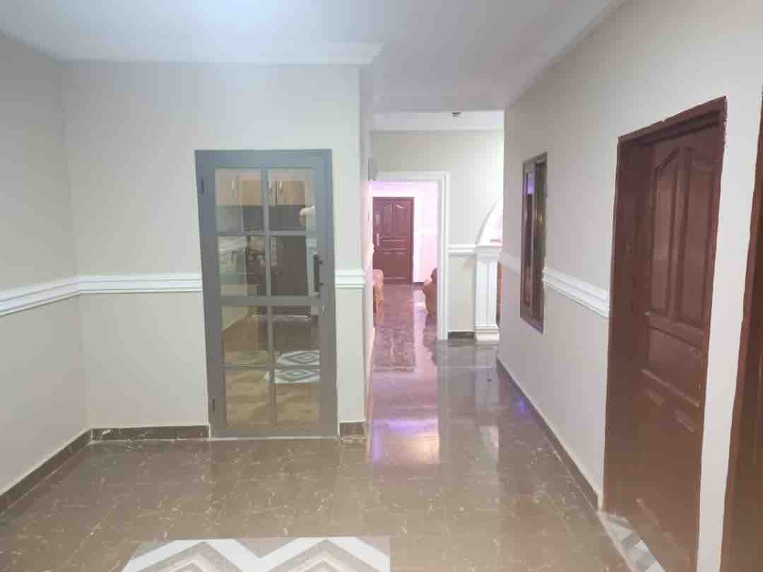 Beautiful 4 bedroom house with security wall.