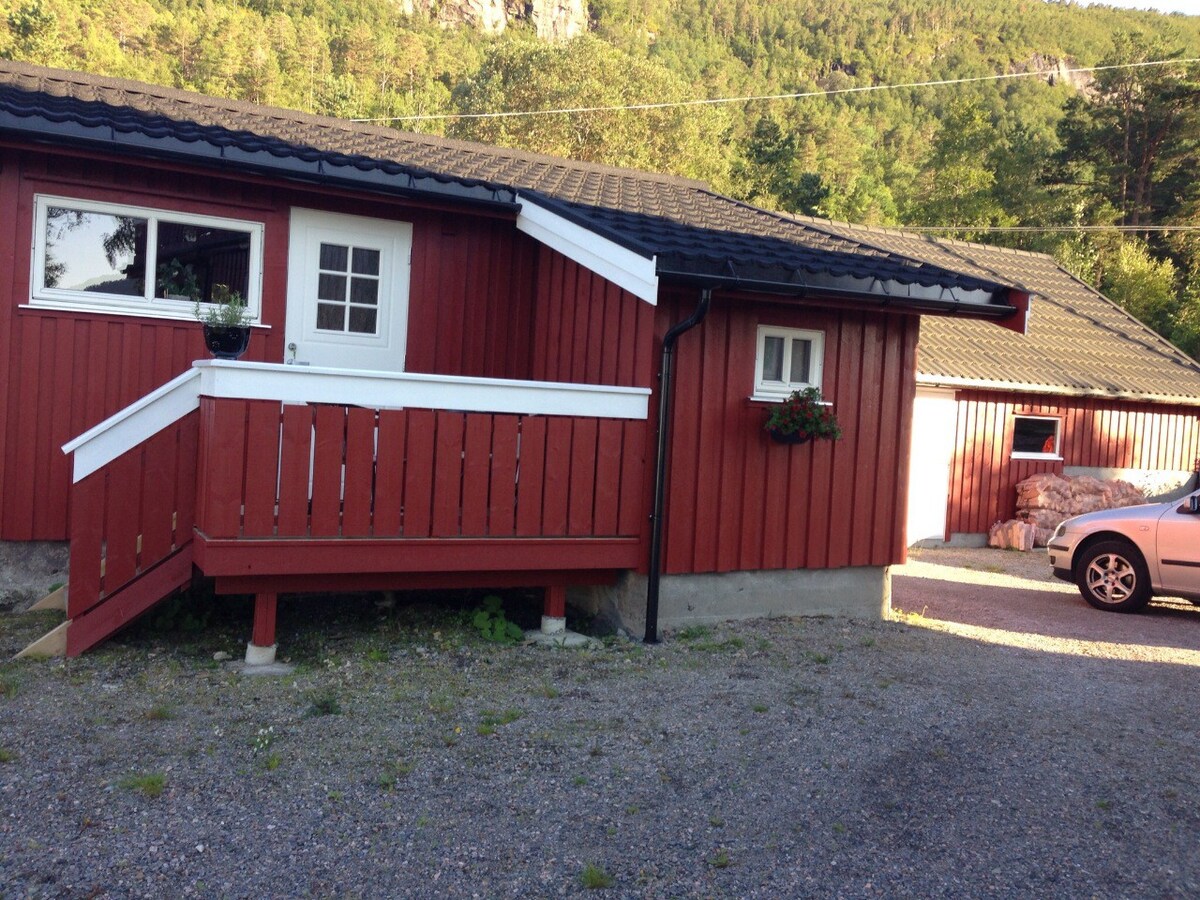 奥雷Stemshaug的Fjord住宿