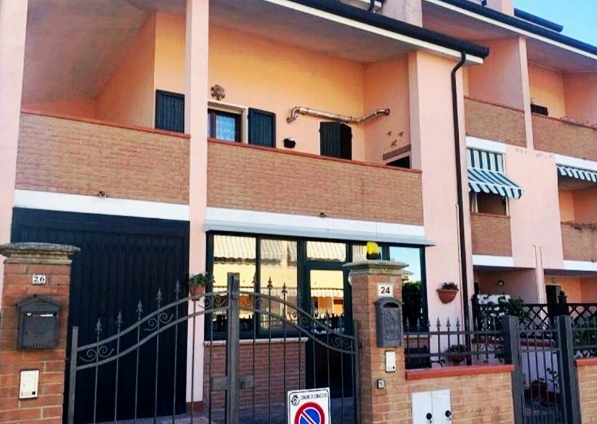 圣朱塞佩吉娜别墅（ Villa Gina in San Giuseppe - Lido di Pomposa ）