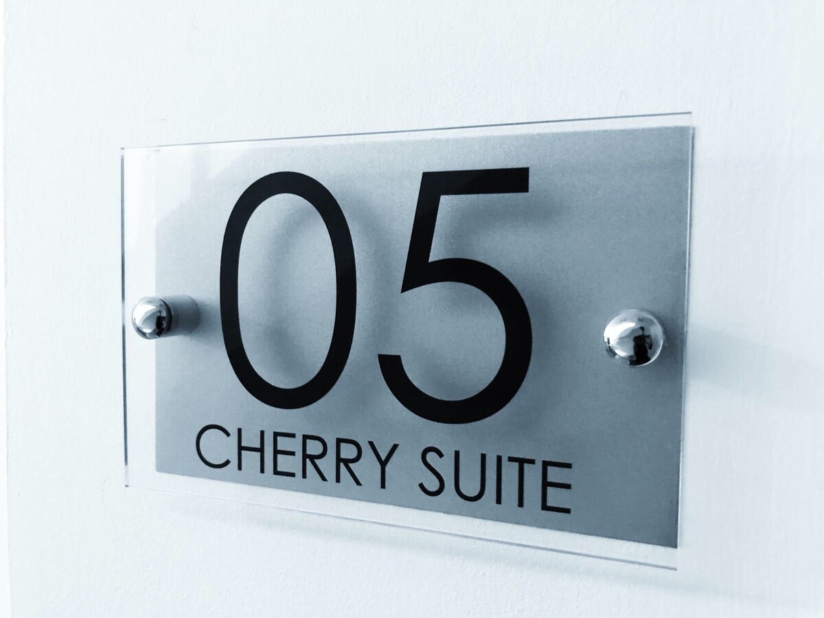 Cherry Suite Pleasure Beach双床公寓