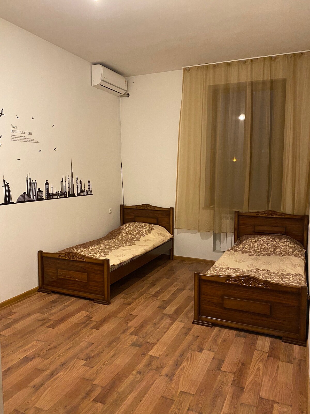 Mama Hostel /Double room/ Air Conditioner
