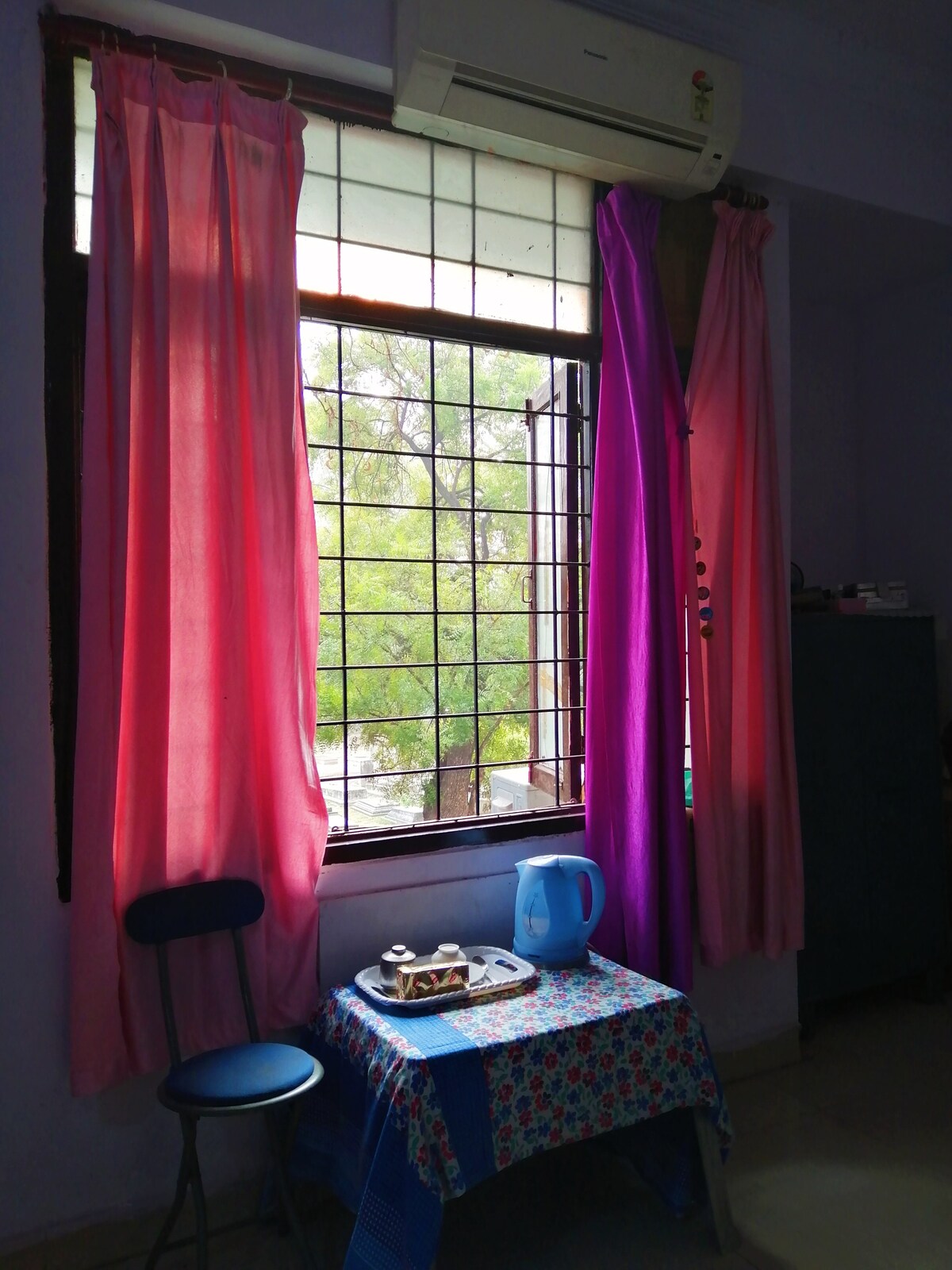 kayenaat (cozy private room in hazratganj , 2)