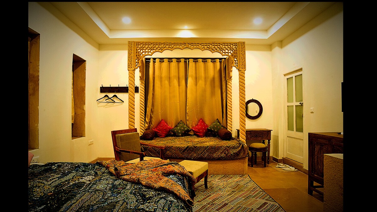 Superior Maharani Room -  Casa De Kaku