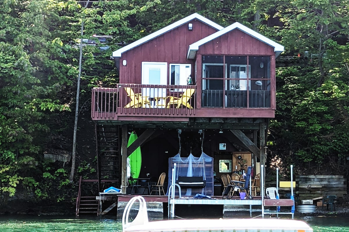 Cottage Over Water - Skaneateles Lake