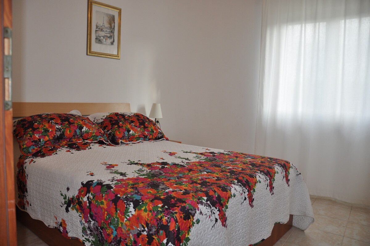 Apartments DANIELA-A2-Two bedroom 4 pax apartment with terrace and sea view