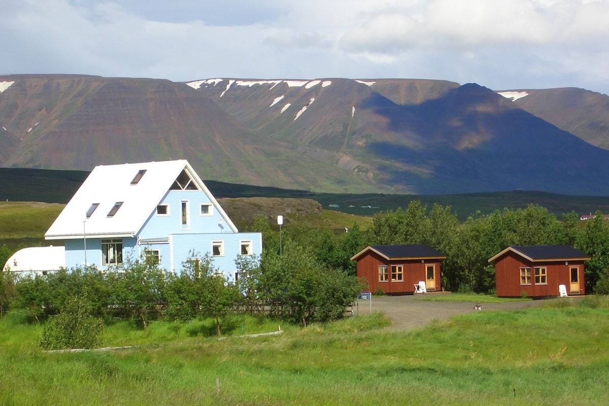 Guesthoue Pétursborg, cabin