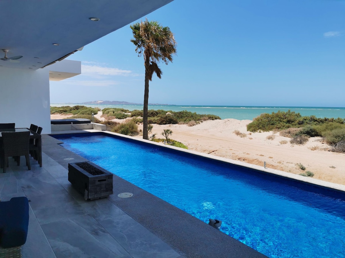 Casa Abuelos Beach Front Heated Private Pool