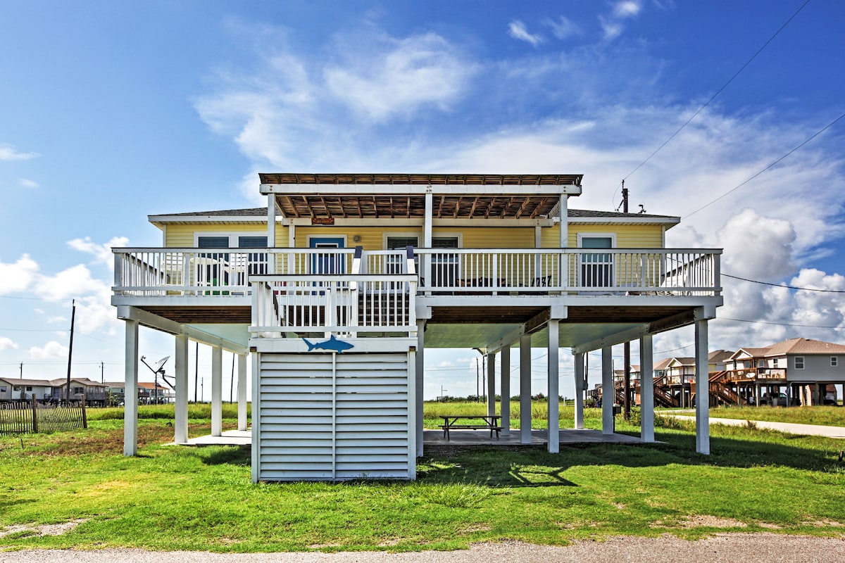 Surfside Beach House ，带海景，距离海岸仅几步之遥！